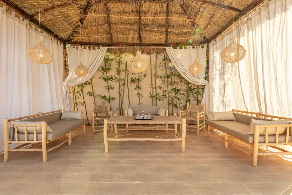 Villa Leila,Piscine , Grand Jardin, Jeux , Cuisiniere Marraquexe Exterior foto