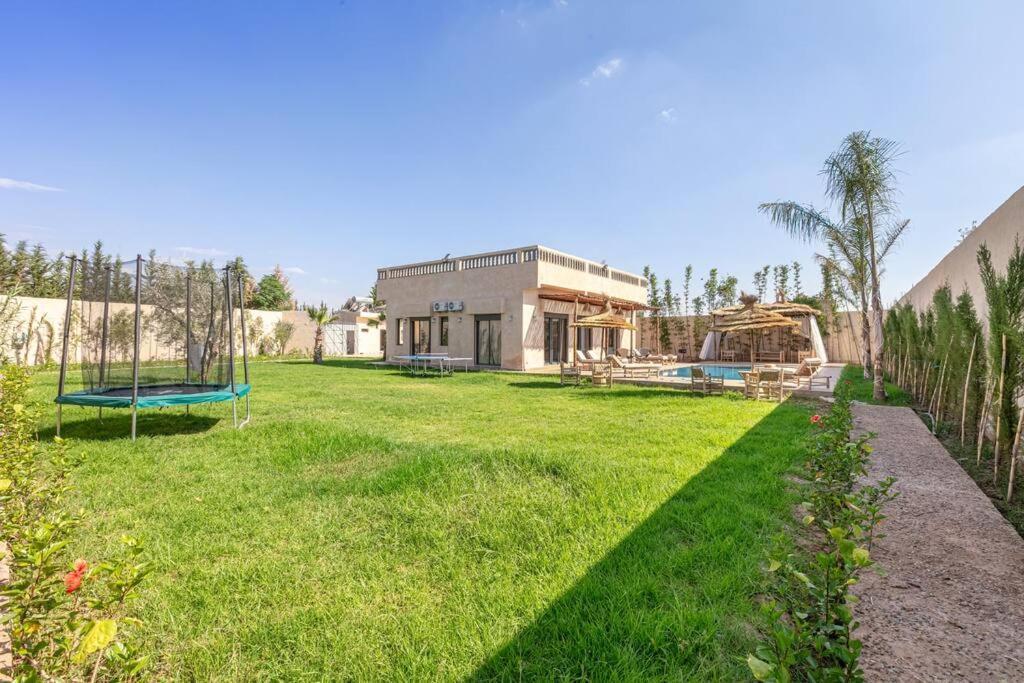 Villa Leila,Piscine , Grand Jardin, Jeux , Cuisiniere Marraquexe Exterior foto